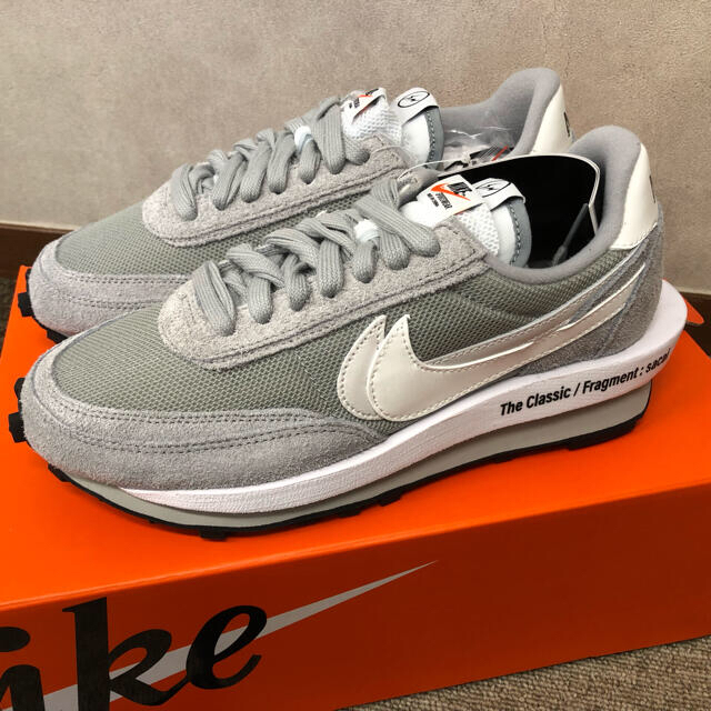 NIKE(ナイキ)のNIKE sacai  fragment LDワッフル　25.5 メンズの靴/シューズ(スニーカー)の商品写真