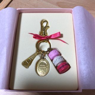 ラデュレ(LADUREE)のラデュレ マカロン エッフェル塔 キーホルダー used(チャーム)