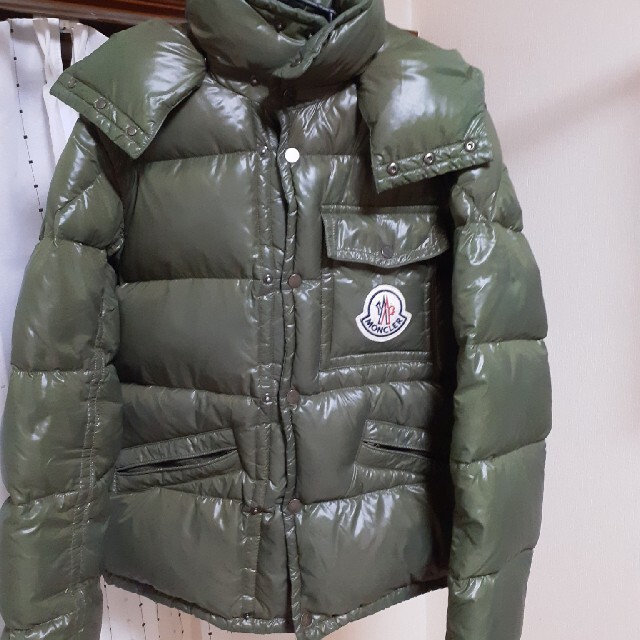 MONCLER(モンクレール)のMONCLERダウンジャケット メンズのジャケット/アウター(ダウンジャケット)の商品写真