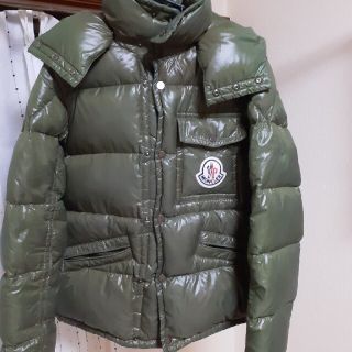 モンクレール(MONCLER)のMONCLERダウンジャケット(ダウンジャケット)