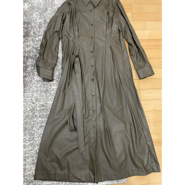 moussy(マウジー)のmoussy LEATHER SHIRT DRESS レザーワンピース レディースのワンピース(ロングワンピース/マキシワンピース)の商品写真