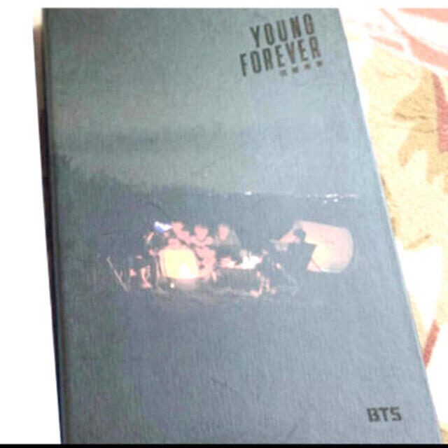 防弾少年団(BTS)(ボウダンショウネンダン)の防弾少年団 Young Forever 花様年華🌸 早い者勝ち‼️ エンタメ/ホビーのCD(K-POP/アジア)の商品写真