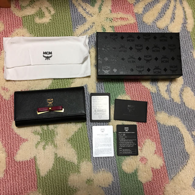 正規品 新品 美品 MCM 財布