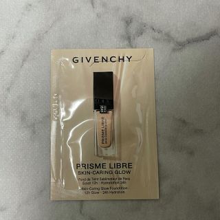 ジバンシィ(GIVENCHY)のジバンシー プリズムリーブル　スキンケアリンググロウ(ファンデーション)