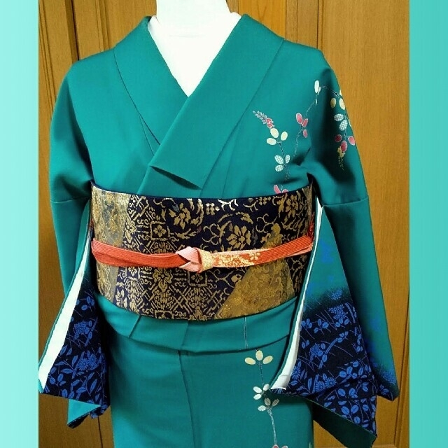 【 クリーニング済みです‼ 】 日本製 訪問着 洗える着物 花柄 グリーン系 レディースの水着/浴衣(着物)の商品写真