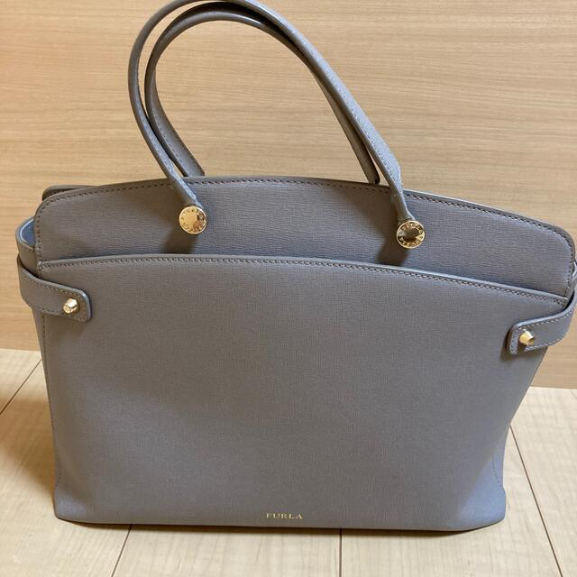 FURLA ハンドバッグ グレージュ