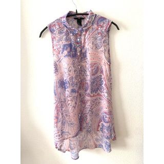 エイチアンドエム(H&M)の《美品》H&M エスニック柄ノースリーブ　トップス(シャツ/ブラウス(半袖/袖なし))