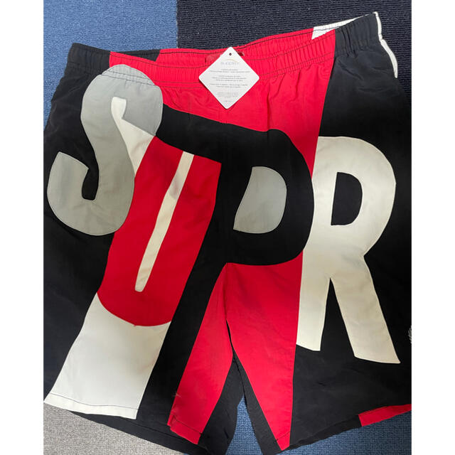 Supreme(シュプリーム)の  Supreme Big Letter Water Short SS20  メンズのパンツ(ショートパンツ)の商品写真