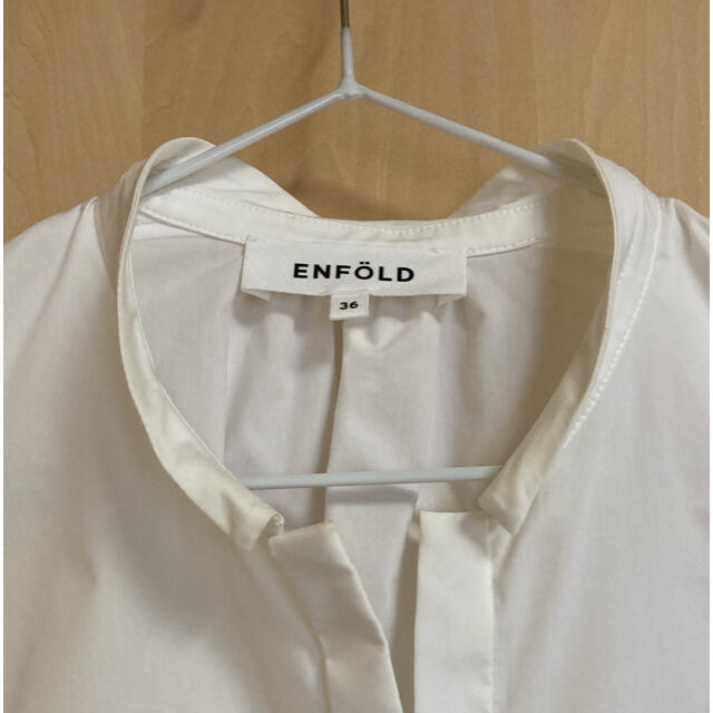 ENFOLD(エンフォルド)のエンフォルド　ＥＮＦＯＬＤ　ブラウス　used 襟一箇所汚れあり レディースのトップス(シャツ/ブラウス(長袖/七分))の商品写真