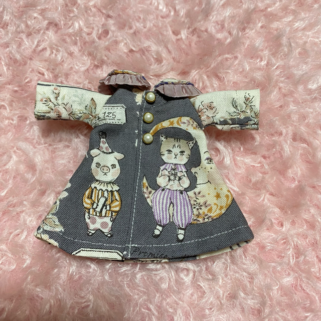 ポプマ、オビツ11 用コート　⑥ ハンドメイドのぬいぐるみ/人形(人形)の商品写真