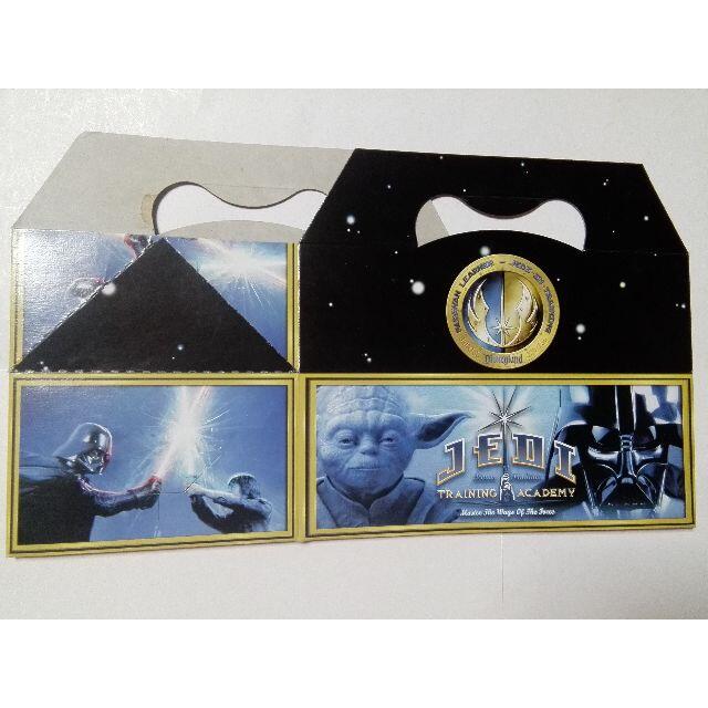 Disney(ディズニー)のディズニーランド STAR WARS ランチBOX エンタメ/ホビーのコレクション(ノベルティグッズ)の商品写真