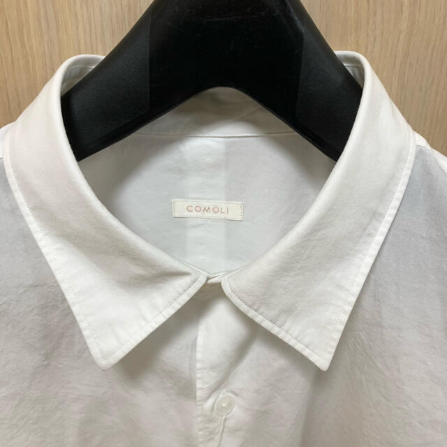 【新品】新型コモリシャツ 21AW サイズ3 白 U03-02001 メンズのトップス(シャツ)の商品写真