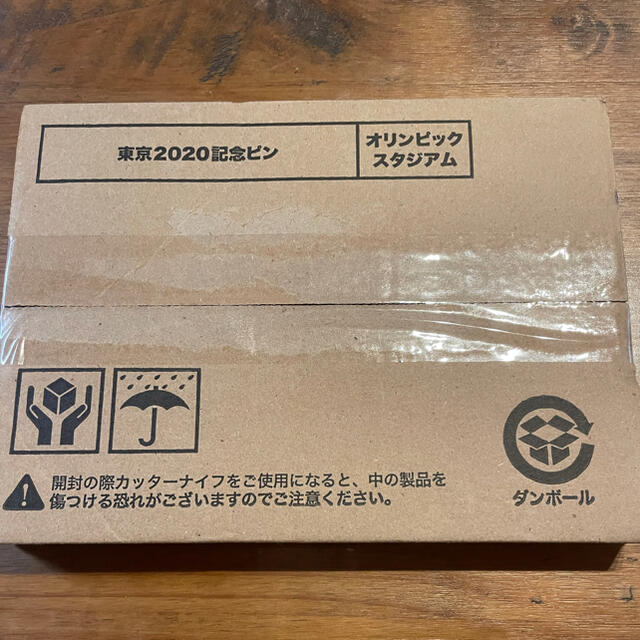 コカ・コーラ(コカコーラ)のコカコーラ　東京2020記念ピン　オリンピックスタジアム スポーツ/アウトドアの野球(記念品/関連グッズ)の商品写真