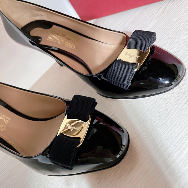 Ferragamo パンプス ERICE 8.5 | www.innoveering.net