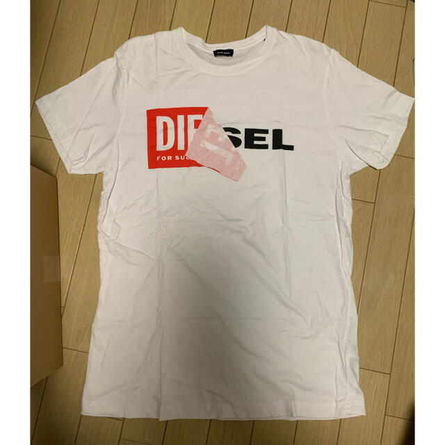 DIESEL(ディーゼル)の【まる様専用】diesel ディーゼル　Tシャツ メンズのトップス(Tシャツ/カットソー(半袖/袖なし))の商品写真
