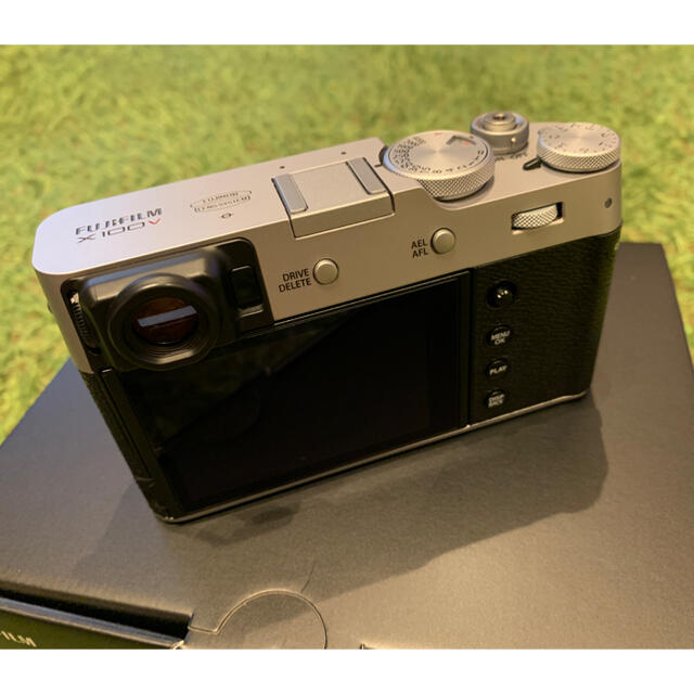 FUJIFILM X100V シルバー　超美品/おまけ多数