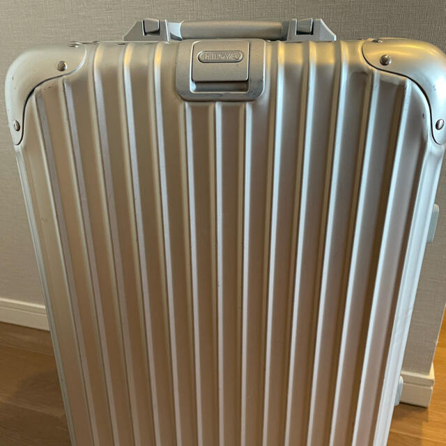 RIMOWA リモワ TOPAS 32L 4輪　シルバー