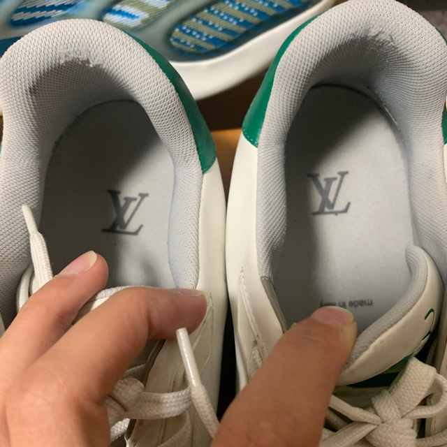 LOUIS VUITTON(ルイヴィトン)のルイヴィトン　LVトレーナー　グリーン　緑　8 1/2 メンズの靴/シューズ(スニーカー)の商品写真