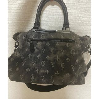 ゲス(GUESS)のGUESS  ゲス　バッグ(ハンドバッグ)