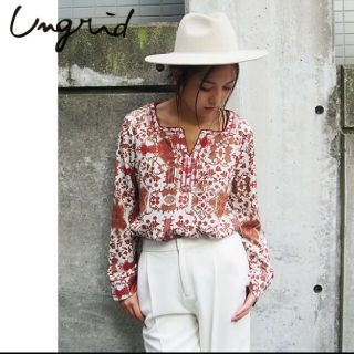 アングリッド(Ungrid)のUngrid　エンブロイダリーサテンブラウス(シャツ/ブラウス(長袖/七分))