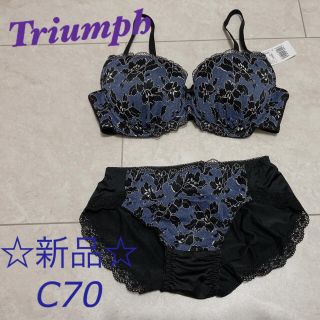 トリンプ(Triumph)の☆新品☆トリンプ ブラ&ショーツセット(ブラ&ショーツセット)