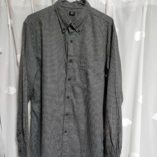 ユニクロ(UNIQLO)のユニクロカッターシャツ(シャツ)