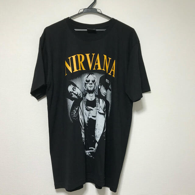 ニルバーナ　nirvāṇa バンドT バンドtシャツ　古着　used  メンズのトップス(Tシャツ/カットソー(半袖/袖なし))の商品写真