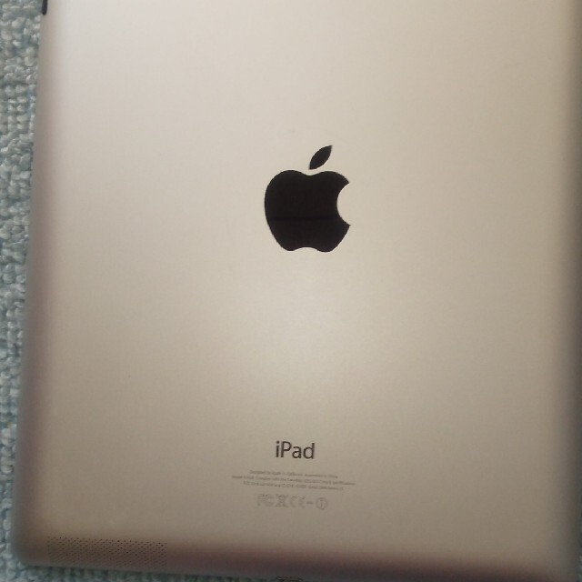 ｉＰａｄ ４（１２８GB）美品　Cellularモデルホワイト