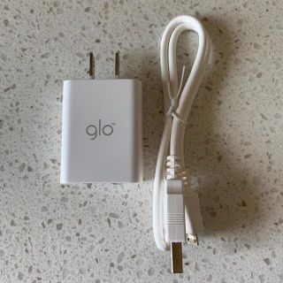 グロー(glo)のグロー充電器(タバコグッズ)