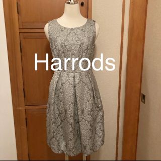 セール価格 公式 ハロッズ Harrods ニットのワンピース 秋 冬 春 人気カラー再販