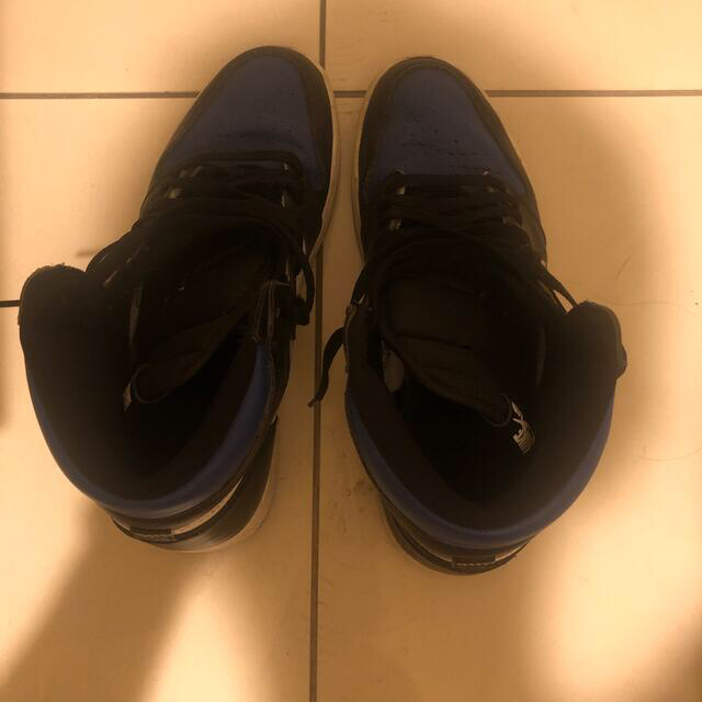 NIKE(ナイキ)のジョーダン1サイズ２９センチ メンズの靴/シューズ(スニーカー)の商品写真