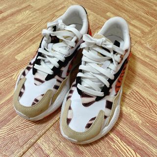 プーマ(PUMA)のプーマ　ダッドスニーカー　23.5センチ(スニーカー)