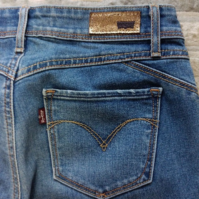 Levi's(リーバイス)のLEViS Demi Curve スキニーデニム レディースのパンツ(デニム/ジーンズ)の商品写真