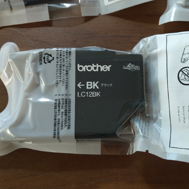 brother(ブラザー)のブラザープリンターインクLC12BK 　ブラック　マゼンタ　シアン　3色セット スマホ/家電/カメラのPC/タブレット(その他)の商品写真