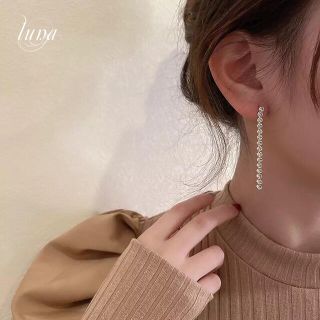 ヨンドシー(4℃)のZirconia long pierce★S925 post(ピアス)