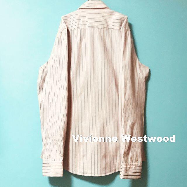 Vivienne Westwood(ヴィヴィアンウエストウッド)の【Vivienne westwood MAN】刺繍ORBロゴ ストライプ シャツ メンズのトップス(シャツ)の商品写真