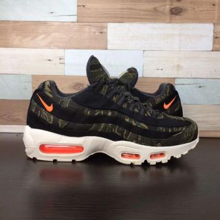 NIKE AIR MAX 95 × CARHARTT WIP 27 cm