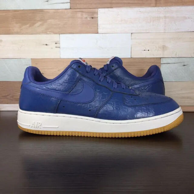 NIKE AIR FORCE 1 27.5 cm