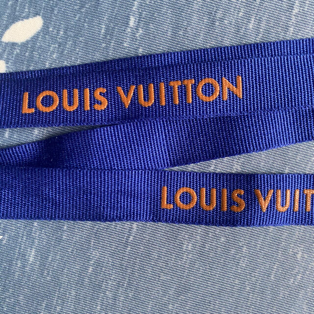 LOUIS VUITTON(ルイヴィトン)のルイヴィトン ショップ袋 紙袋❣️おリボン！ レディースのバッグ(ショップ袋)の商品写真