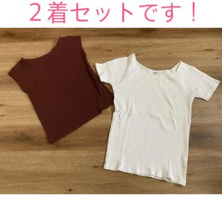 ユニクロ(UNIQLO)のレディース　トップス(カットソー(半袖/袖なし))