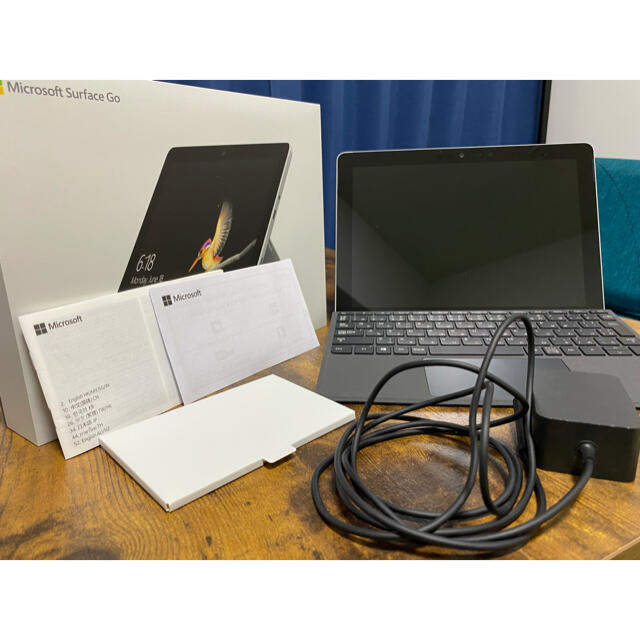 Microsoft(マイクロソフト)のMicrosoft Surface go/マイクロソフト/ タイプカバー付き スマホ/家電/カメラのPC/タブレット(ノートPC)の商品写真