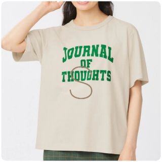 ジーユー(GU)の新品・未使用タグ付き!!【S】GU/カレッジロゴＴ〔半袖〕/ベージュ(Tシャツ(半袖/袖なし))