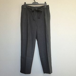 ザラ(ZARA)の新品 ZARA ストライプ テーパードパンツ(カジュアルパンツ)