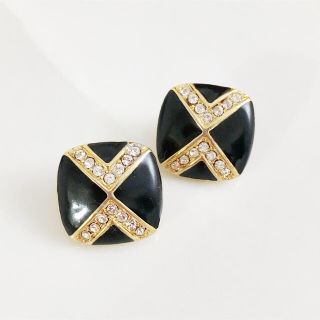 Vintage ＊ black enamel stone pierce(ピアス)