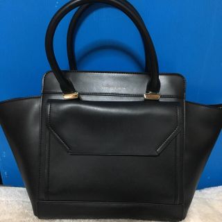 チャールズアンドキース(Charles and Keith)のCHARLES & KEITH  バッグ(ショルダーバッグ)