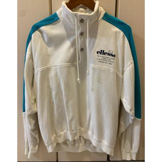 エレッセ(ellesse)のellesse トップス　トレーナー　お値下げ中(トレーナー/スウェット)