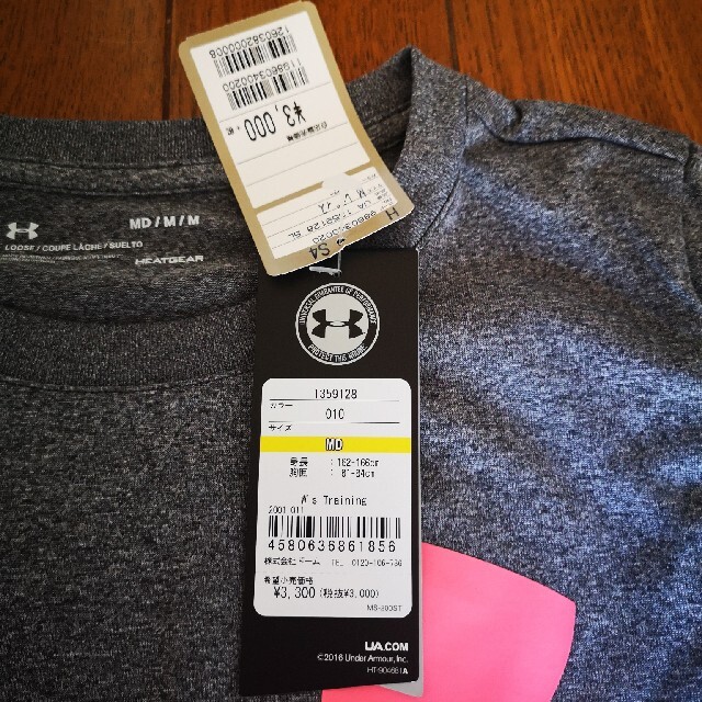 UNDER ARMOUR(アンダーアーマー)のレディース  M  アンダーアーマー  UA  グレー×ピンク レディースのトップス(Tシャツ(半袖/袖なし))の商品写真