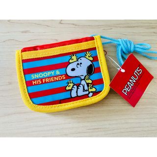 ピーナッツ(PEANUTS)の【PEANUTS】SNOOPYパスポーチ　レッド(名刺入れ/定期入れ)