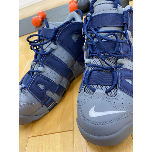 スニーカー　NIKE AIR MORE UPTEMPO グレー／ネイビー