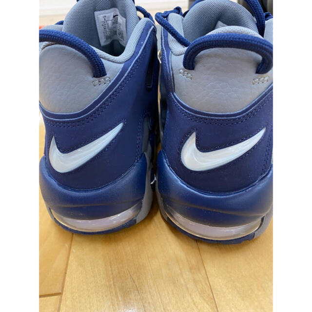 NIKE(ナイキ)のスニーカー　NIKE AIR MORE UPTEMPO グレー／ネイビー レディースの靴/シューズ(スニーカー)の商品写真